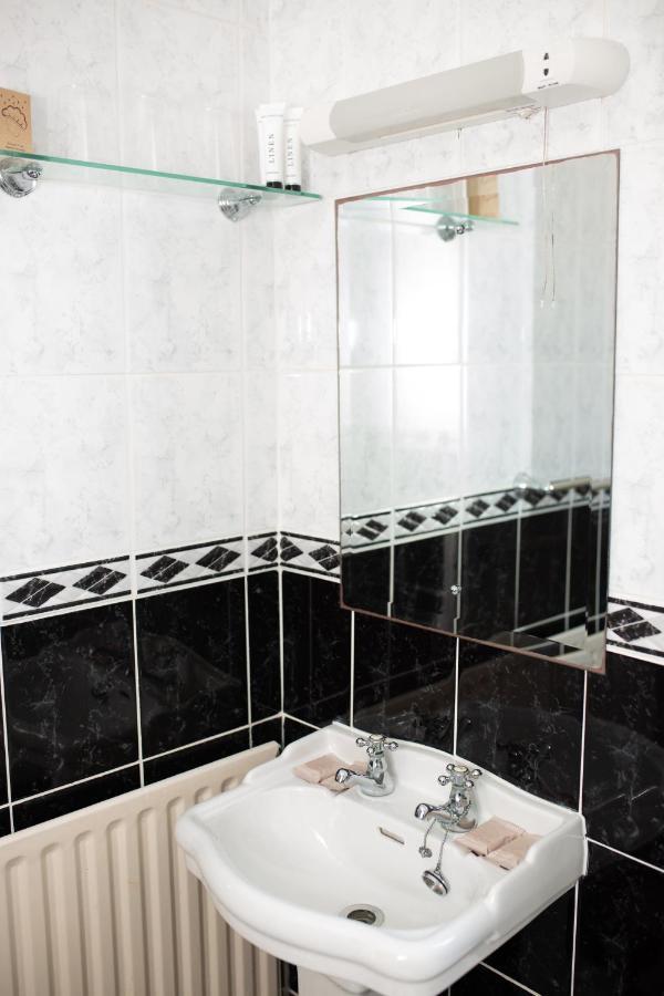 Ceol Na Mara Guest House Инишкрон Экстерьер фото